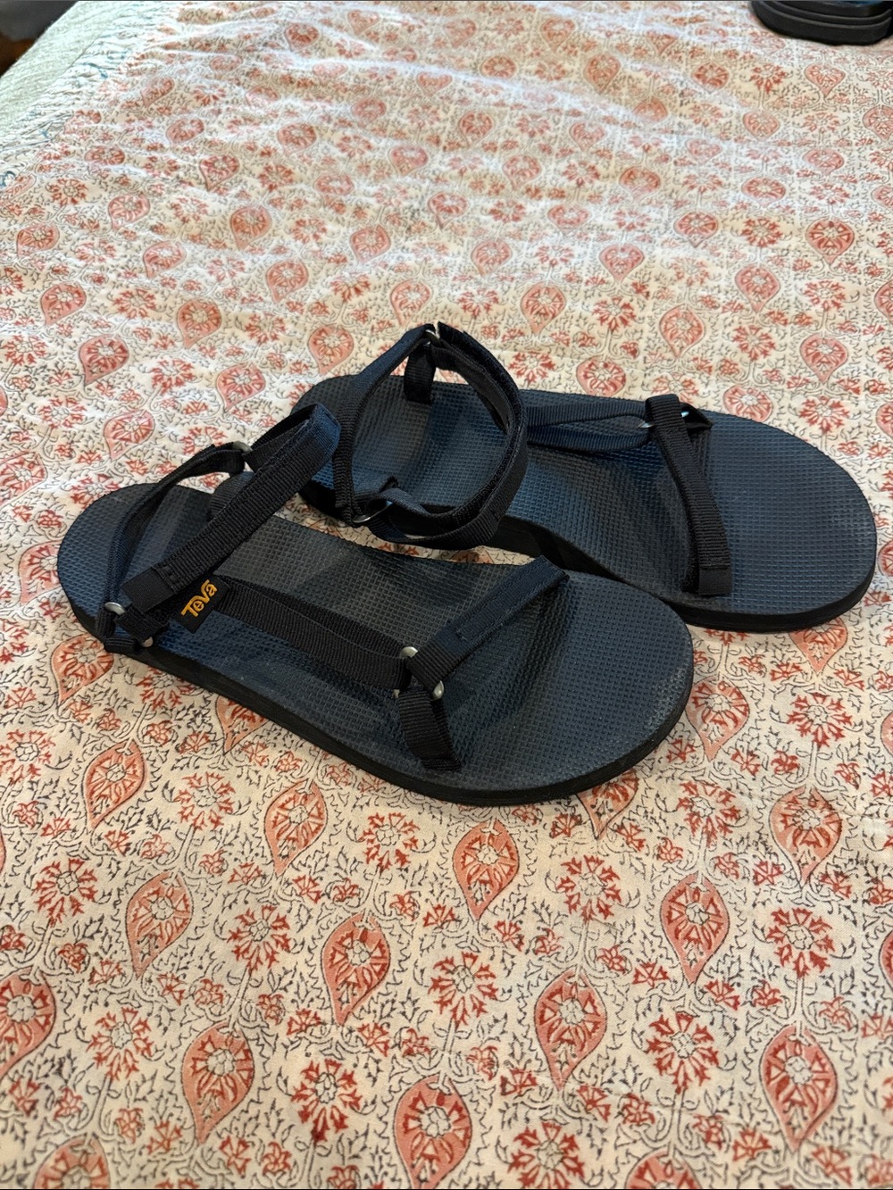 Teva Skinny Strap 7